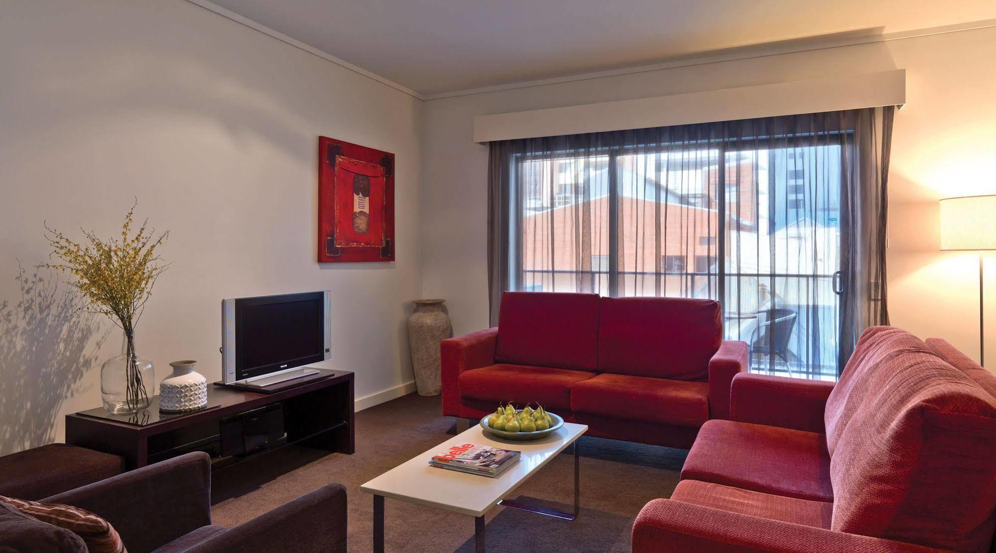 Adina Apartment Hotel Perth Barrack Plaza Exterior foto